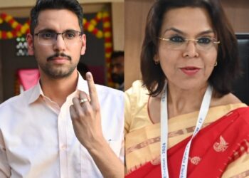 जिल्हाधिकारी आशीर्वाद ‘ ग्रेट फुल जॉब ‘ ; माढयात ‘सिंग इज किंग’  ; जिल्हा माहिती कार्यालयाचं ‘शंभर टक्के सोनं ‘