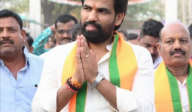 राम सातपुतें विरुद्धची आचारसंहिता भंगाची तक्रार निवडणूक आयोगाने परत पाठवली ; काय आहेत सूचना