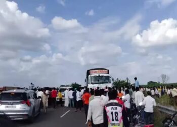 भीषण अपघातात सहा मजूर महीला जागीच ठार ; सोलापूर जिल्ह्यातील इथली घटना