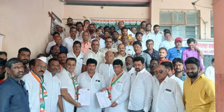 शहर उत्तर मधून दोन लिंगायत नेत्यांनी केली काँग्रेसकडून उमेदवारीची मागणी ; बाबा करगुळे यांची मध्य मधून मागणी