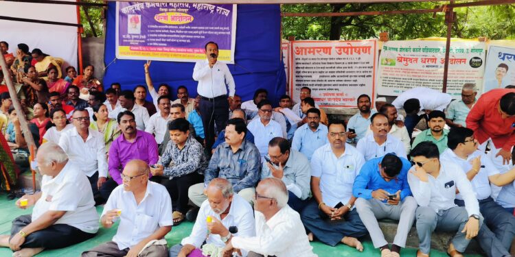 मागासवर्गीय पदोन्नती आरक्षण लागू करा कास्ट्राईब महासंघाने उपसले आंदोलनाचे हत्यार