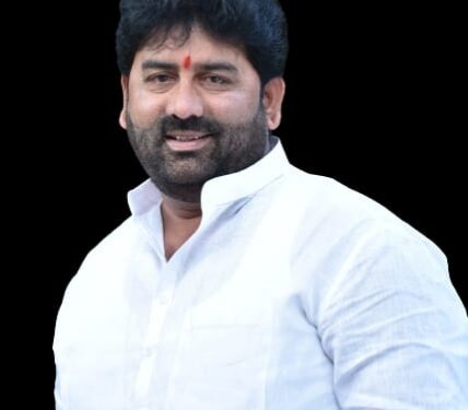 चेतन नरोटे यांच्या उमेदवारी मागणीने मध्य मध्ये रंगत वाढली ; अध्यक्षांचे शक्तीप्रदर्शन