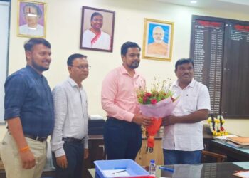 सोलापूर सार्वजनिक बांधकाम विभागाच्या अधीक्षक अभियंता पदी संभाजी धोत्रे ; माळी यांची बदली