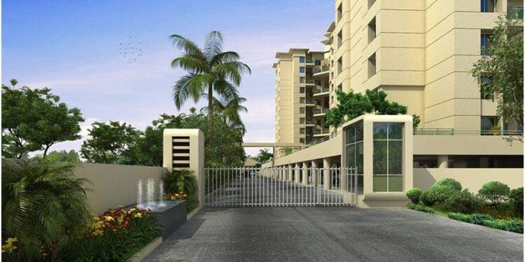 सोलापुरातील नामवंत पनाश अपार्टमेंटच्या संचालक पती पत्नी विरुद्ध फसवणुकीचा गुन्हा ; सव्वा कोटीची केली फसवणूक