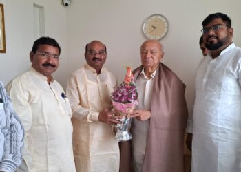 सुरेश हसापूरे यांना गणपती पावणार ! एकनिष्ठ तेचे फळ मिळणार ..! साहेबांच्या वाढदिवसाचे केले योग्य नियोजन