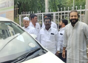 भाजपच्या लक्ष्मण ढोबळे यांचे चिरंजीव राष्ट्रवादीच्या संपर्कात ; या मतदारसंघातून आहेत इच्छुक