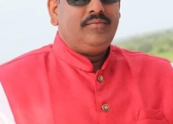 बंजारा समाजातील आणखी एक नेता दक्षिणच्या मैदानात ; राष्ट्रीय बंजारा समाजाची ताकद सोबतीला