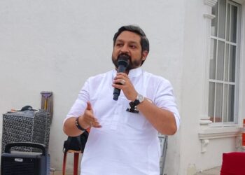 सोलापुरात एमआयएम या चार विधानसभा लढवणार ; फारूक शाब्दी देणार टेन्शन