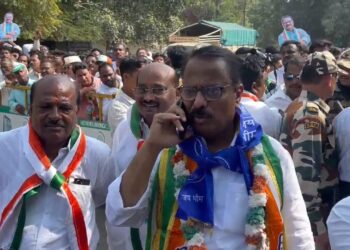 काँग्रेसचे दिलीप माने अपक्ष दक्षिणच्या रिंगणात ;  दिवसभर काय घडल्या घडामोडी