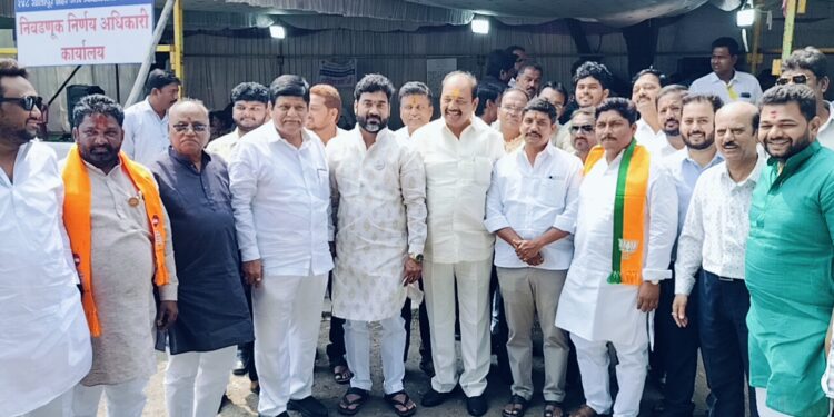 आमदार विजयकुमार देशमुख यांच्या अर्जावर कोठे यांची हरकत ; विजय, विजयकुमार, सिद्राम, सिद्रामप्पा हे काय?