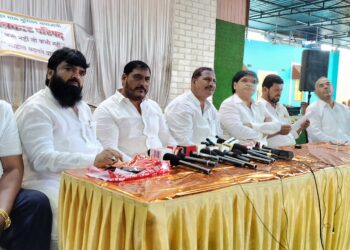 उमेदवारी न मिळाल्यास सोलापुरात मुस्लिम समाज बंडखोरी करणार ; बाबा मिस्त्री यांना पाठिंबा राहील