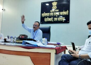 सोलापूर ‘शहर मध्य’ साठी प्रशासकीय यंत्रणा सज्ज ; उमेदवारांवर दाखल गुन्ह्यांचे तीन वेळा प्रसिध्दीकरण बंधनकारक अन्यथा कारवाई