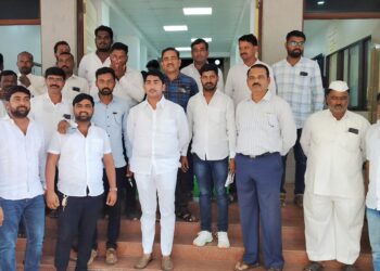 अभियंत्यांनी ठरवलं तर जिल्हा परिषद 15 दिवस बंद पाडू ; विनाकारण आमच्यावर अन्याय नको ; असे काय घडले झेडपीत