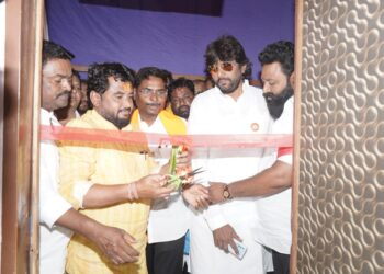 महादेव कोगनुरे मनसेचे इंजन घेऊन जाणार थेट विधानसभेत ; प्रचार कार्यालयाच्या उद्घाटनाचा वाढला थाट