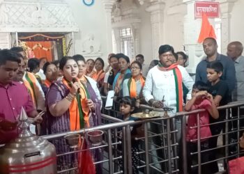 मंदिरातले देव सुरक्षित ठेवण्यासाठी भाजपासोबत रहा ; धनश्री कोंड्याल यांचे दत्त भक्तांना हाक