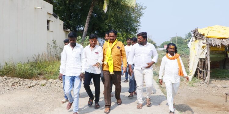 दक्षिणच्या ‘ युवराज’चा ग्रामीण भागात झंझावात ; पोहचू लागले गावोगावी अन् घरोघरी