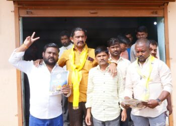 दक्षिणच्या ‘ युवराज’चा ग्रामीण भागात झंझावात ; पोहचू लागले गावोगावी अन् घरोघरी