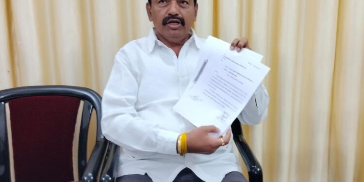 महेश कोठे असे का म्हणाले ; …अन्यथा राजकारण सोडून देईन