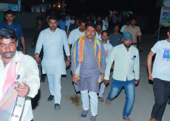 ‘वंचित’च्या संतोष पवार यांचा घणाघात ; दक्षिणची जनता हा अपमान किती दिवस सहन करणार?