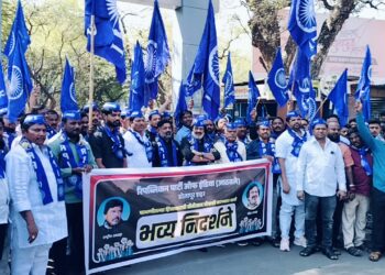 रिपाइं आठवले गटाचा सोलापुरात मोर्चा ; परभणी घटनेचा निषेध ; फक्त आंबेडकरी समाजच का?