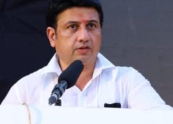 रणजितसिंह मोहिते पाटील यांच्या मागील भाजपची किरकीर संपेना ; पुन्हा एक नोटीस