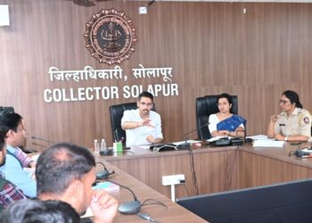 सोलापुरात सिद्धेश्वर यात्रेची लगबग सुरू ; जिल्हाधिकारी आशीर्वाद यांनी प्रशासनास दिले हे निर्देश