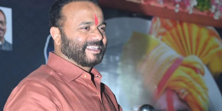 पालकमंत्री जयाभाऊंचा या दिवशी लागणार कस ; तीन खासदार, नऊ आमदार विरोधात