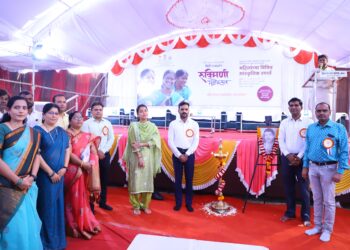 खेकडा मसाला, मच्छी फ्राय आणि बरंच काही गावरान ; मिसेस सीईओ, मातोश्री जंगम यांनीही केली रुक्मिणी महोत्सवात खरेदी