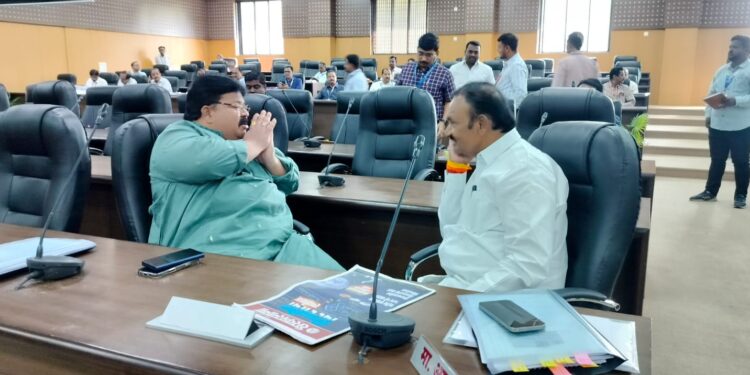 राजू खरेंचे राजकारण समजेना ! मी चुकून तुतारी हाती घेतली, मोहोळची अवस्था बीड पेक्षा वाईट