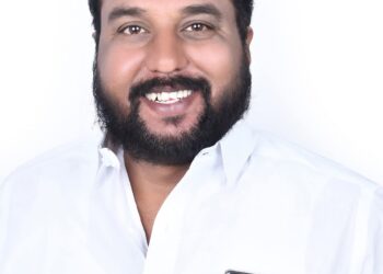 अमोल दळवी शिवसेना पॅरामेडिकल सेलचे सोलापूर जिल्हा प्रमुख