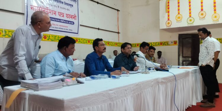 ब्रेकिंग : दिलीप माने व सुरेश हसापुरे यांच्या उमेदवारी अर्जावर हरकत