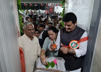 आधार हॉस्पिटल म्हणजे सोलापूरचे वैभव ; जलसंधारण मंत्री संजय राठोड यांचे गौरवोद्गार