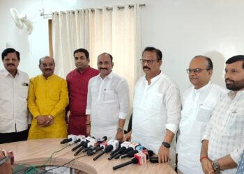 सचिन कल्याणशेट्टी, दिलीप माने, सुरेश हसापुरे एकत्र ; बाजार समितीच्या निवडणुकीसाठी हे पण नेते सोबत !