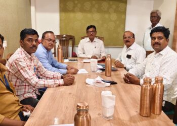 सोलापूर जिल्हा परिषद पतसंस्था क्रमांक एकला राष्ट्रीय पुरस्कार