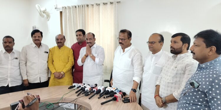 सचिन कल्याणशेट्टी, दिलीप माने, सुरेश हसापुरे एकत्र ; बाजार समितीच्या निवडणुकीसाठी हे पण नेते सोबत !