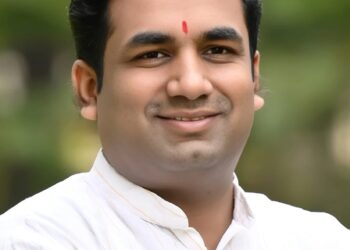 देवेंद्र कोठे यांनी हे पण करून दाखवले ! पालकमंत्री गोरे यांचे मिळाले सहकार्य