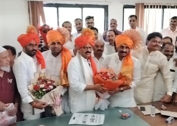 दिलीप मानेच बाजार समितीचे मालक ; सुनील कळके बसले उपसभापतीच्या खुर्चीवर ; हसापुरे नेक्स्ट टाईम