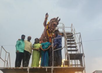 महात्मा बसवेश्वरांच्या पुतळ्याच्या प्रलंबित कामांसाठी पालकमंत्र्याकडे पाठपुरावा करणार – रोहिणी तडवळकर