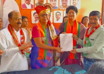 भाजपच्या नव्या अध्यक्षांची दमदार एन्ट्री ; रोहिणी ताईंनी पदभार घेतला