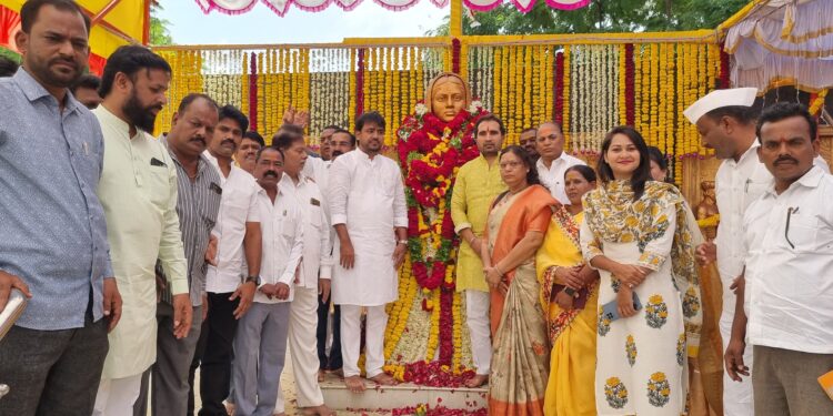 राष्ट्रवादी काँग्रेस अजित पवार गटाच्या वतीने राजमाता अहिल्यादेवी होळकर यांना अभिवादन