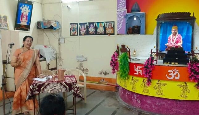 मोबाईल स्क्रीन व्यक्तीने किती वेळ पहावी ! डॉ स्वाती शहाणे काय म्हणाल्या वाचा ही बातमी