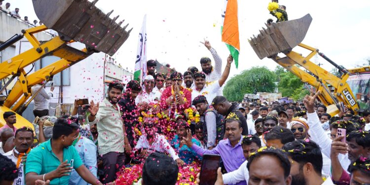 उमेश पाटलांनी जिल्हाध्यक्ष पदाची क्रेझ वाढवली !