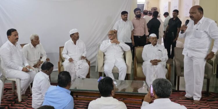 काका पक्ष बदलल्यावर तुम्हाला झोप येईल का? तुमच्या हृदयात माझे नाव आणि फोटो शरद पवारांच्या भेटीत काय झाला निर्णय