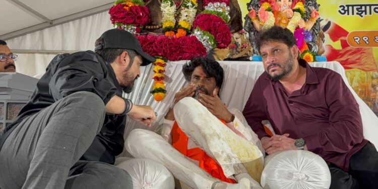 फारूक शाब्दि तुम्हाला सलाम ; मुंबईत मराठा बांधवांना पाठिंबा देत तुम्ही केली अशी सोय