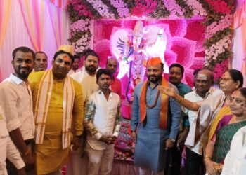 पालकमंत्र्यांचे ‘दिलखूष’ झाले ; सुरेश पाटलांनी असे काय केले !