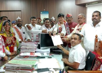 सोलापुरात बंजारा समाजाची वज्रमुठ ; मराठा समाजाने ही दिला पाठिंबा