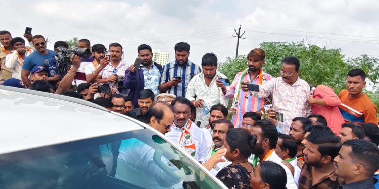 किसनभाऊंचे अजित दादांना निवेदन ; शहरातील अतिवृष्टीचे पंचनामे तातडीने करण्याच्या सूचना