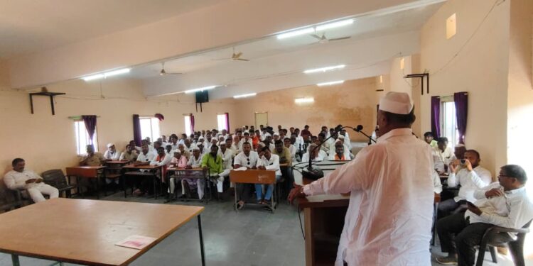 काका साठेंच्या काळजात शरद पवार नाहीतच! पवार साहेबांशी थेट संबंध तोडल्याची केली भाषा