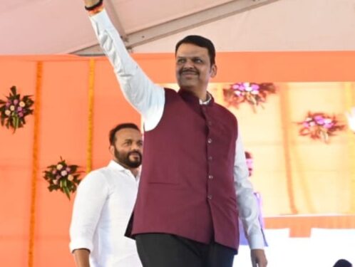 पालकमंत्री, जिल्हाधिकारी यांचे मुख्यमंत्र्यांनी केले विशेष कौतुक ; पहा काय म्हणाले देवेंद्र फडणवीस