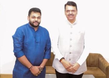 भाजप प्रवेशानंतर कोठेंनी प्रथमच घेतला फडणवीसांचा आशीर्वाद